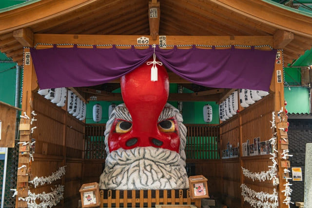 What is a Tengu? Discovering the Features, Dwellings