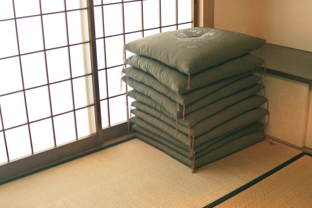 What Is a Zabuton? Japan's Unique Cushion Explained