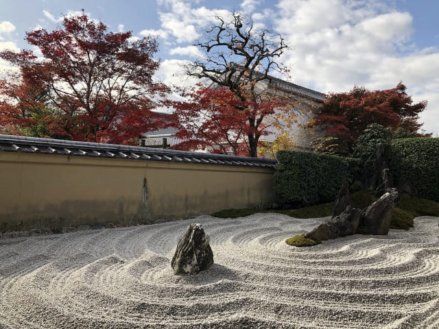 What is Karesansui? Japan's Dry Landscape Gardens