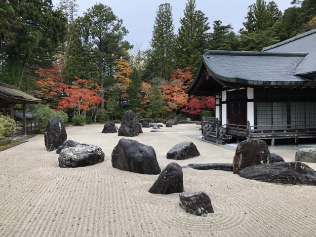 What is Karesansui? Japan's Dry Landscape Gardens