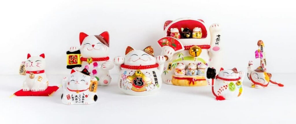 Manekineko: The history of Japan's beckoning lucky cat.