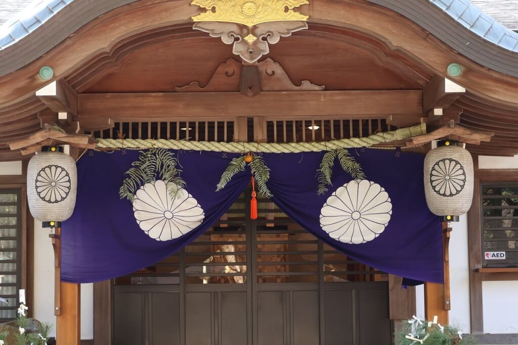 Shimenawa: Japan's Sacred Straw Rope and Its Meaning