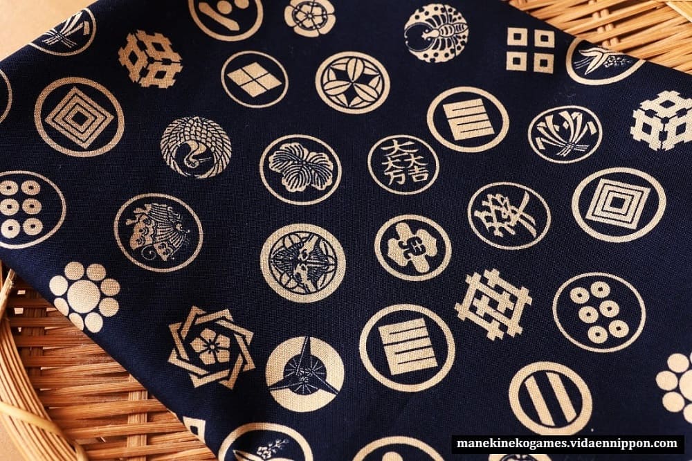 Japanese Family Crests: Samurai Symbols and History