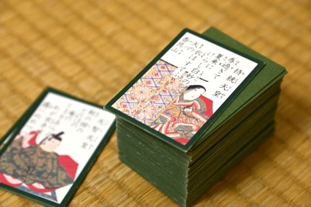 Hyakunin Isshu: Japan’s Classic Card Game