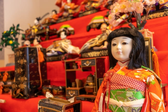 Ichimatsu Dolls : A Guide to Japan’s Traditional Dolls