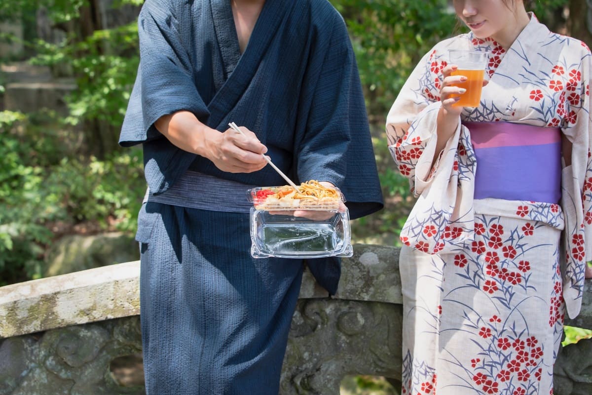 Japanese couple in Yukata
