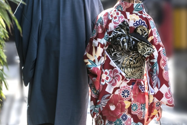 Men's Kimono Guide: Types, Casual Styles, and Kyoto Tips