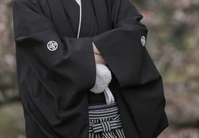 Men's Kimono Guide: Types, Casual Styles, and Kyoto Tips