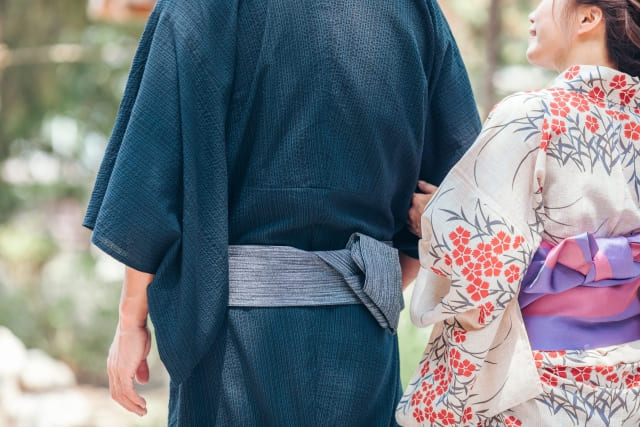 Men's Kimono Guide: Types, Casual Styles, and Kyoto Tips