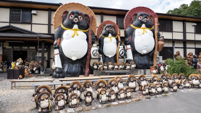 Why Are Tanuki Statues Placed at Entrances in Japan? 