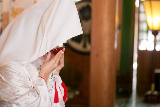 Shinto Wedding : Japan’s Traditional Wedding Ceremony