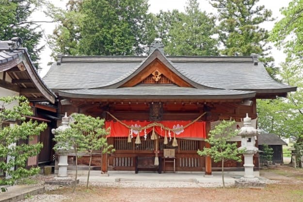 Ame-no-Uzume : Japan’s Oldest Dancer and Shinto Goddess