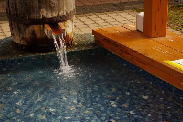 What Is Ashiyu? Discover the Benefits of Japanese Foot Baths
