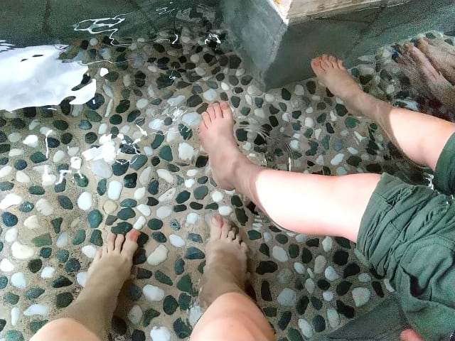 What Is Ashiyu? Discover the Benefits of Japanese Foot Baths