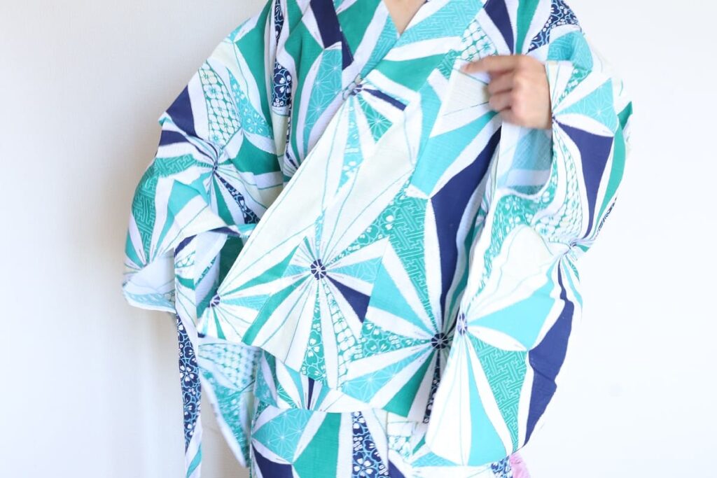 Two-Piece Kimono/Yukata | Easy Guide for Beginners