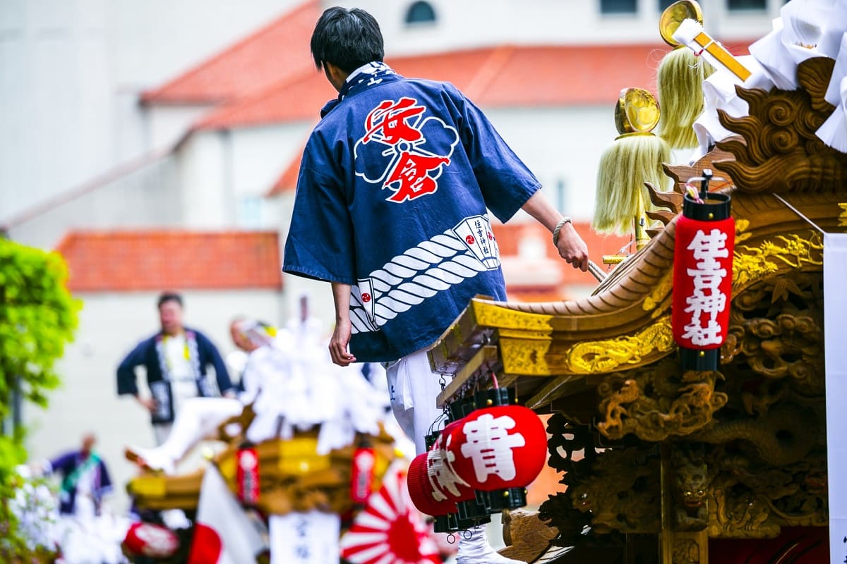 Autumn Festivals in Japan: Mikoshi, Floats, and Tengu