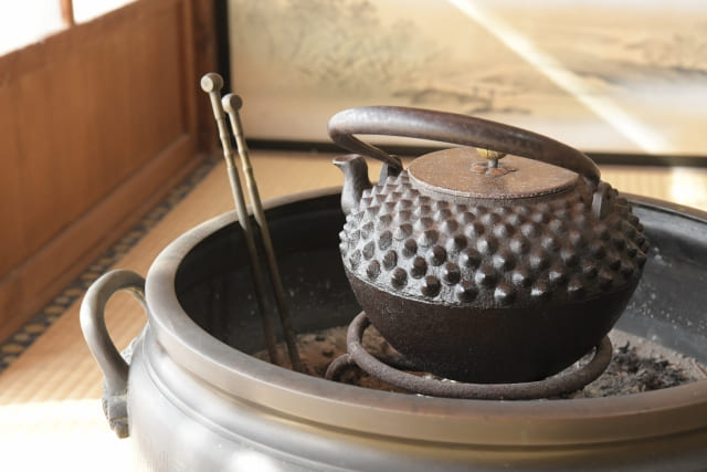 Hibachi in Japan: Not Food, But a Traditional Heater