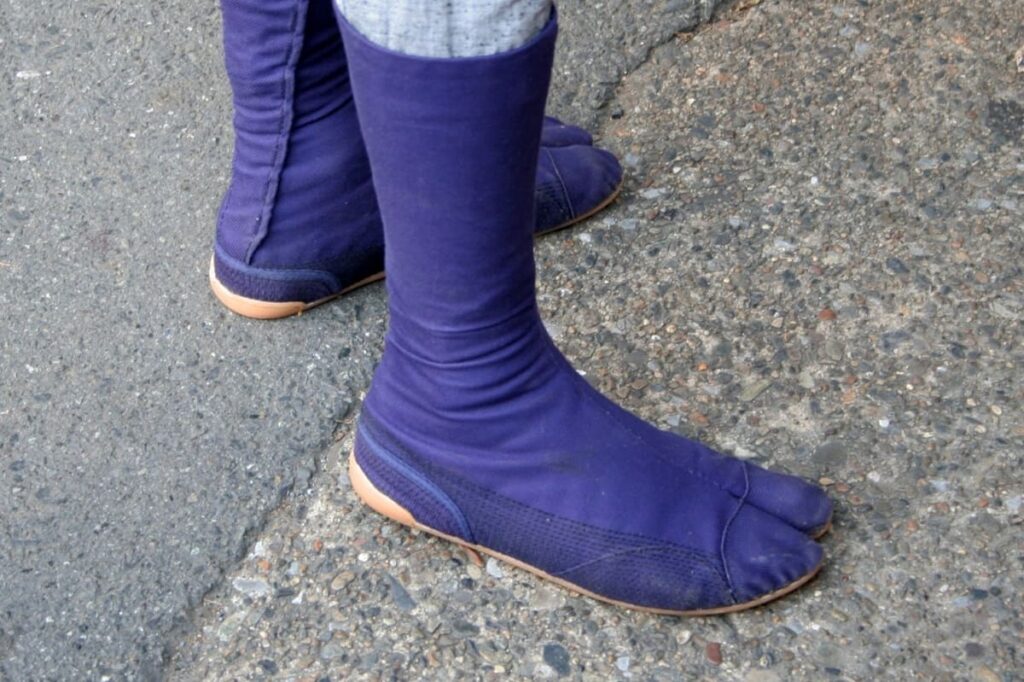 Tabi: Japan’s Traditional Split-Toe Socks for Kimono