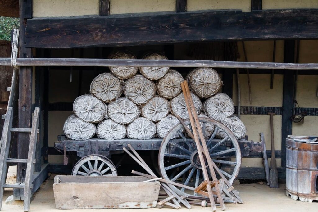 What Is a Kome-dawara? The Story of Japan’s Iconic Rice Straw Bag