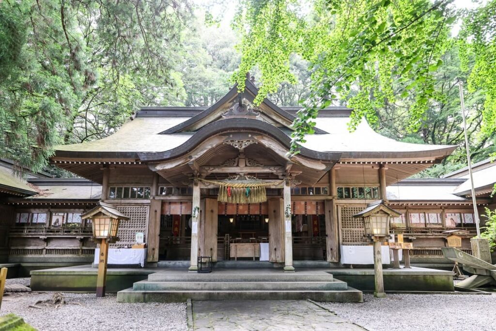 Takachiho-shrine