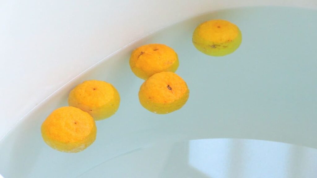 What Is a Yuzu Bath? Traditional Winter Solstice Ritual in Japan