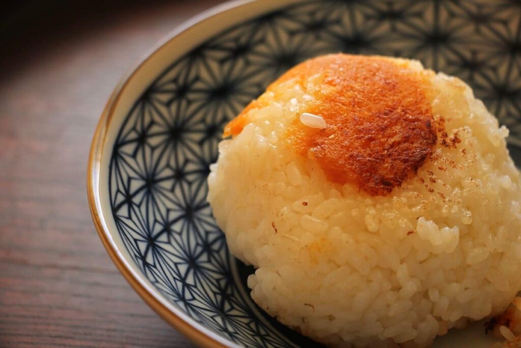 Medium Mino ware plate for salad and grilled dishes