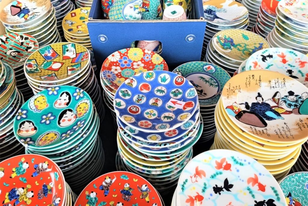Colorful Kutani ware
